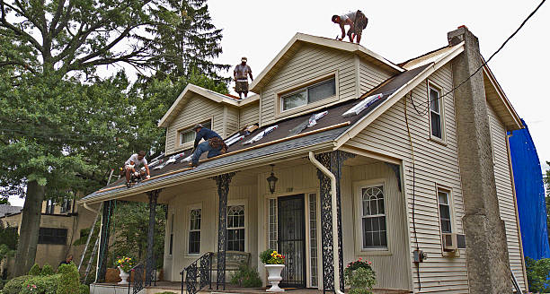 Best Roof Leak Repair  in Grand Ronde, OR